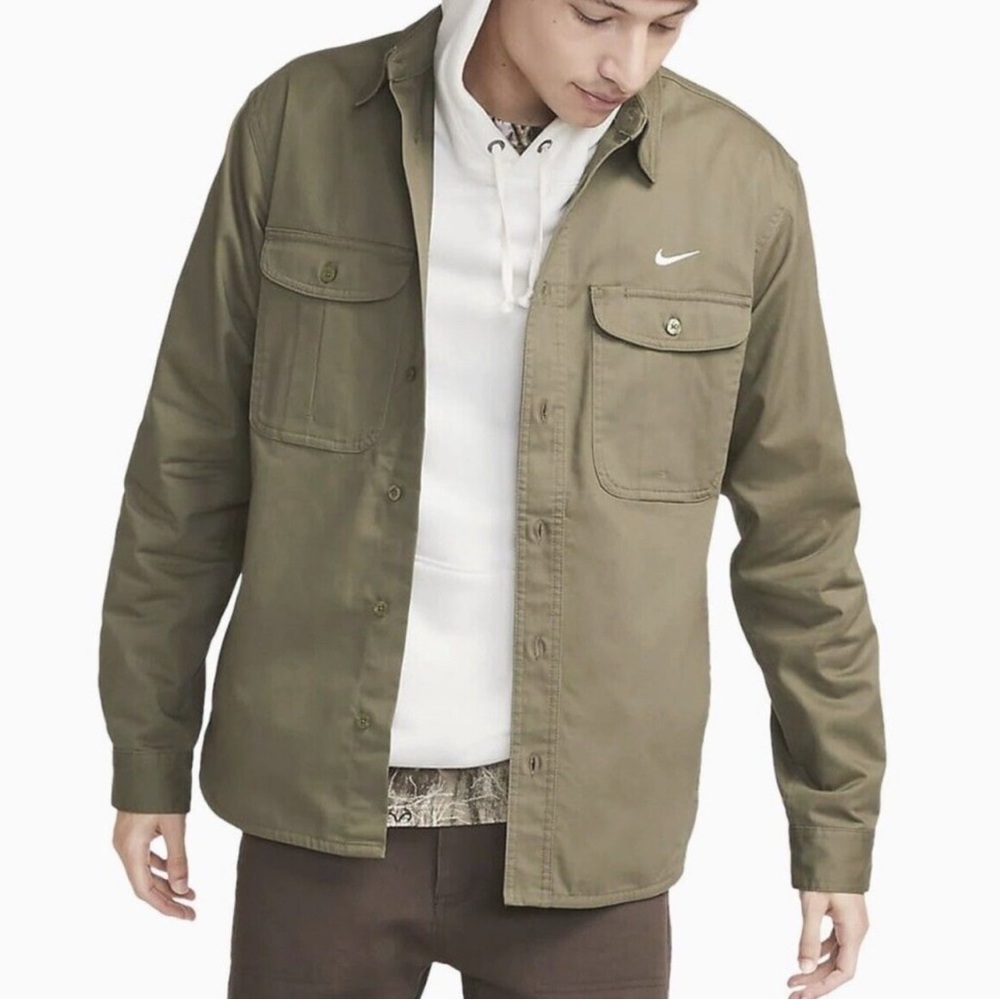 Nike Men's Olive Green button down‼️NWT‼️